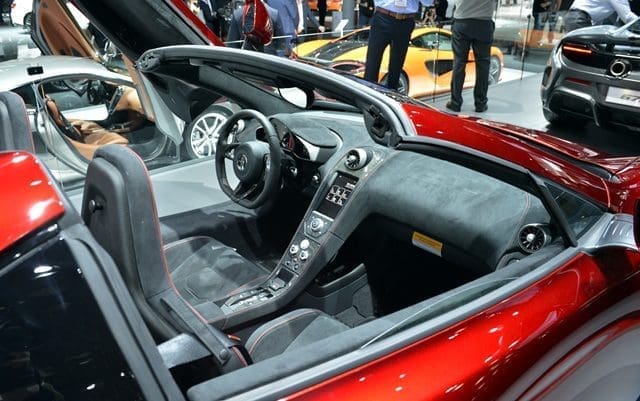 A Mclaren super car is displayed at the New York International Auto Show in New York, the United States, April 2, 2015. A new breed of supercars that are said to have taken speed, power and automotive technology to new levels will be showcased at the 2015 New York International Automobile Show (NYIAS), scheduled to be held from April 3-12 at the Jacob K. Javits Convention Center in Manhattan, New York. (Xinhua/Wang Lei)