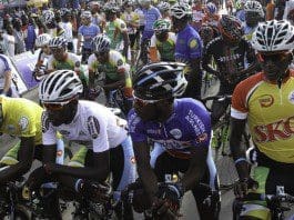 Cyclists are seen during the second stage of the Tour of Rwanda in Kigali, Rwanda, Nov. 20, 2015. Eritrean Mekseb Debesay, riding for Team Aid of Germany, Thursday won stage four of the ongoing Tour of Rwanda from Musanze to Nyanza covering a distance of 166km. (Xinhua)