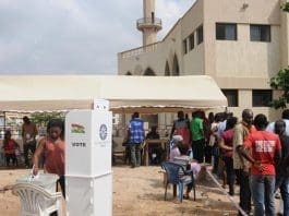 A voter casts her ballot in Accra, Ghana, on Dec. 7, 2016. Ghana's general elections began from 7 a.m. (0700 GMT) on Wednesday, with more than 15 million registered voters casting their ballots at 29,000 polling stations across the country. (Xinhua/Shi Song)(gl)