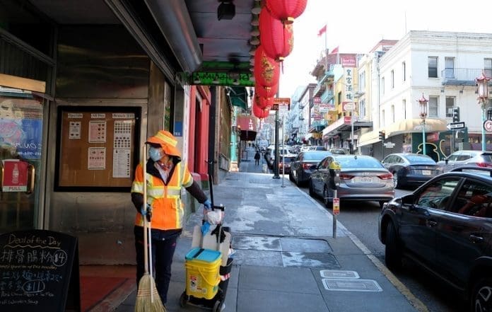 A cleaner works in San Francisco, California, the United States, March 20, 2020. California Governor Gavin Newsom announced Thursday evening a statewide stay-at-home order for the most populous U.S. state in response to the rapid spread of COVID-19. Newsom asked all nearly 40 million Californians to stay home unless it is absolutely necessary to head out. (Xinhua/Wu Xiaoling)