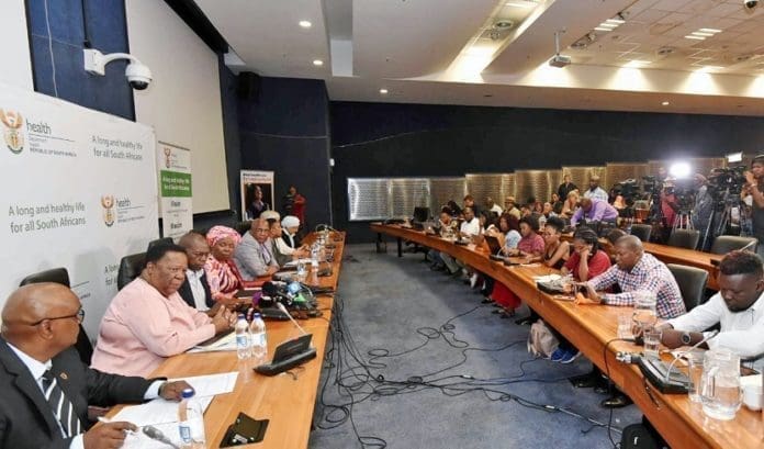 A press conference on COVID-19 is held in Proteria, South Africa, March 9, 2020. South African Health Minister Zweli Mkhize on Monday announced that four more South Africans have been tested positive for the COVID-19. (Xinhua)