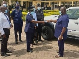 Dr Frank Adjei Presenting The Vehicle To The Ashanti Regional Police