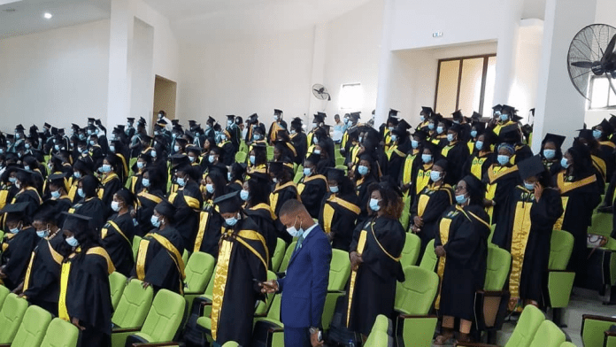 UHAS graduates UHAS graduates