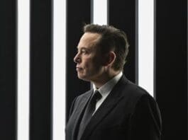 Tesla Ceo Elon Musk Offers To Buy Twitter For Billion