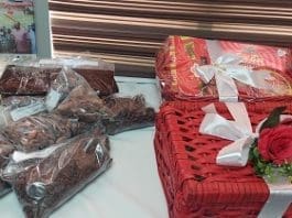 Picture Ii Tma Business Cpc Chocolate