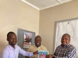 Zambia Alliance for Agroecology and Biodiversity (ZAAB) in collaboration with Khumbilo AgroEcology Media Services had the honour to hand over the campaign materials – the T. shirt and the Barefoot Guide to Mr. Mukule Banda, the acting Lundazi District Commissioner of Lundazi District, Eastern Province of Zambia.
