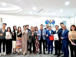 GCBL Delegates Meet World Trade Centre Execs for Cross-Border Trading Talks