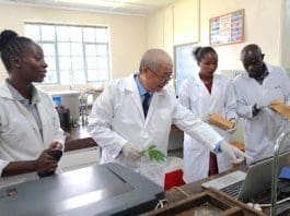 Chinese And Kenyan Researchers Work At The Kenya China Joint Laboratory