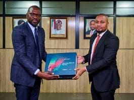 From Left: Mr. Olugbenga ‘GB’ Agboola, Founder and CEO, Flutterwave and Mr. Charles Odii, DG & CEO, SMEDAN, at a recent MOU signing in Abuja where Flutterwave formalised its partnership with SMEDAN to support small businesses across Nigeria