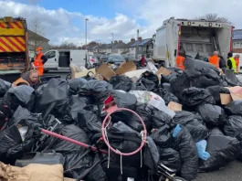 Uk Garbage Piles Up In Birmingham