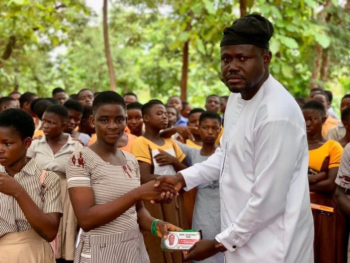 Nkwanta South MCE, Hon. Joseph Awal Antwi (Right), Presenting A Mathematical Set To One Of The BECE Candidates Nkwanta South MCE, Hon. Joseph Awal Antwi (Right), Presenting A Mathematical Set To One Of The BECE Candidates