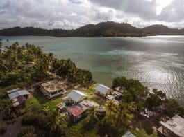 IOM’s reconstruction project in Chuuk, Micronesia, supported the construction of hundreds of homes and public facilities on islands affected by Typhoon Haiyan. Photo: IOM/Muse Mohammed