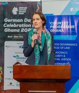 Kas Country Director Anna Lena Sabroso Wasserfall Kas Country Director Anna Lena Sabroso Wasserfall