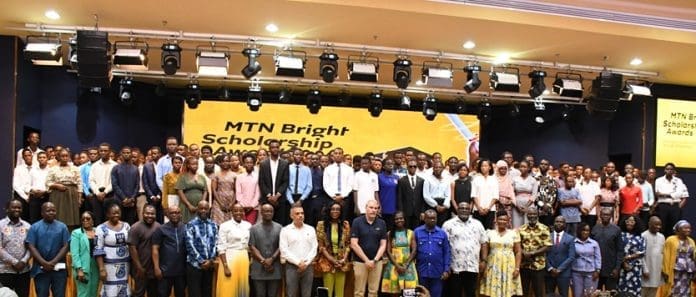 Mtn Ghana Ceo Stephen Blewett Executives Dr Emmanuel Newman Dignitaries And Bright Scholarship Beneficiaries In Accra Mtn Ghana Ceo Stephen Blewett Executives Dr Emmanuel Newman Dignitaries And Bright Scholarship Beneficiaries In Accra