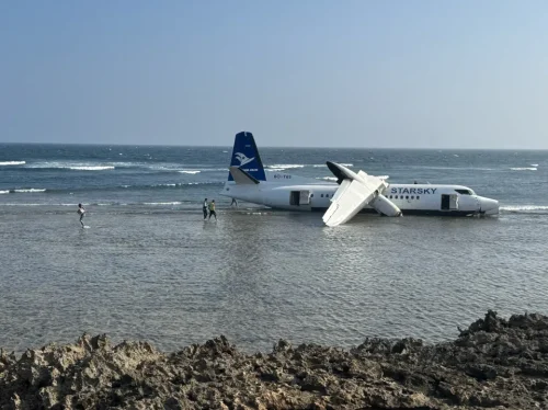 All 55 Aboard Somalia Flight Survive Beach Emergency Landing