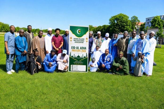 Gima E V Berlin Marks Eid Ul Adha Prayers At Tempelhofer Feld